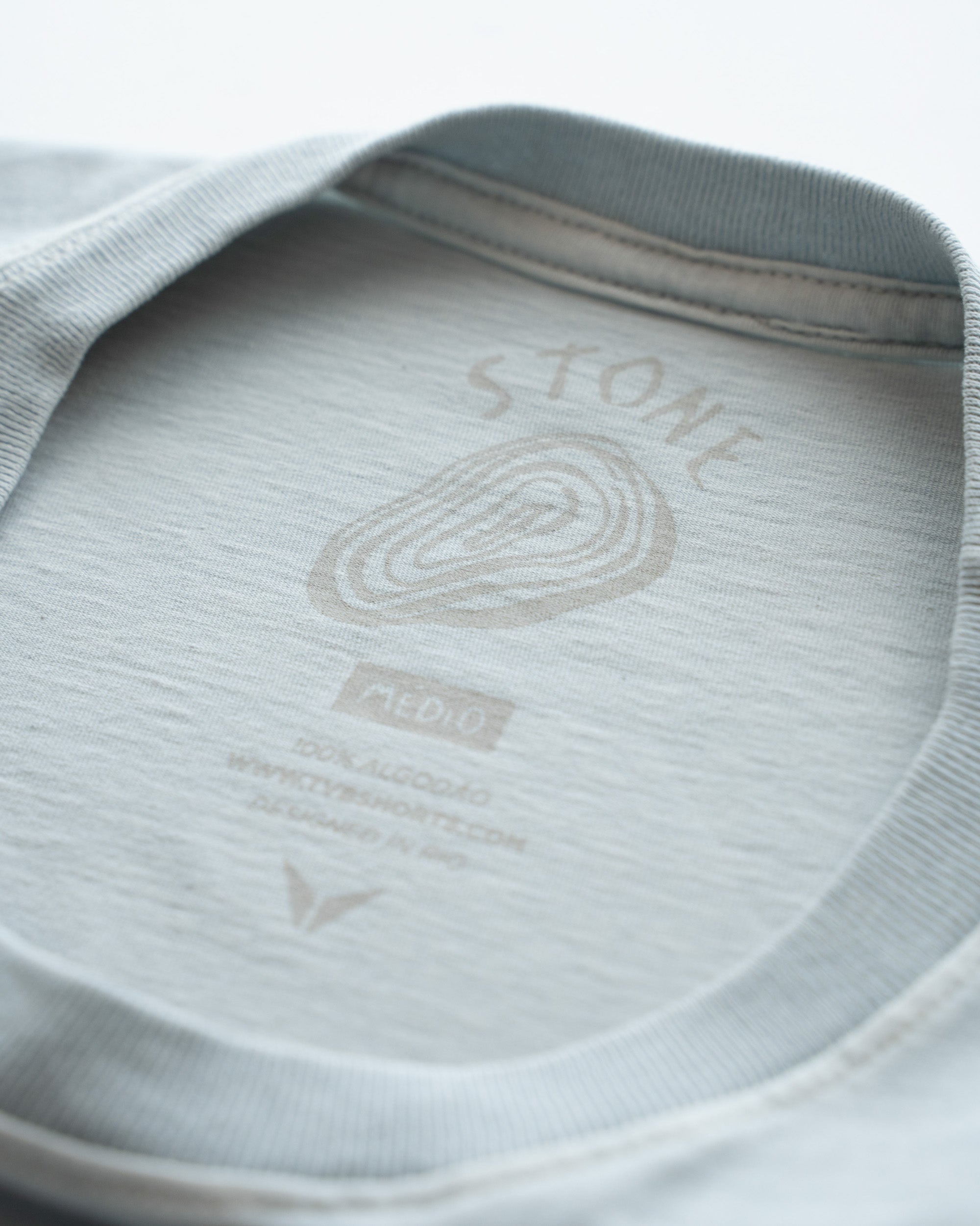 T-Shirt Paraíso Não Distante Air Blue Stone