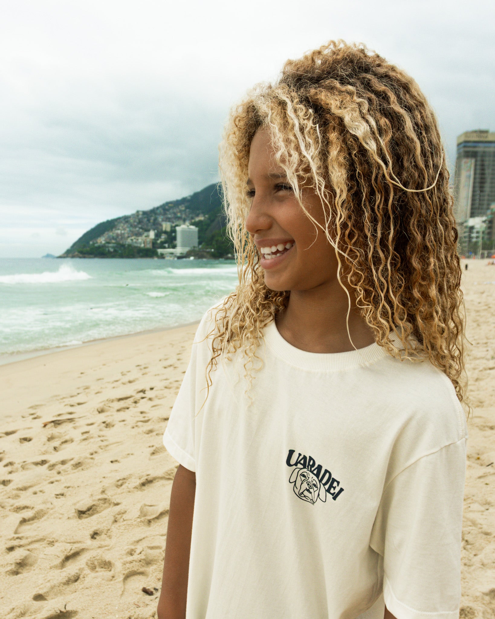 T-shirt Uaradei Jussara Off White