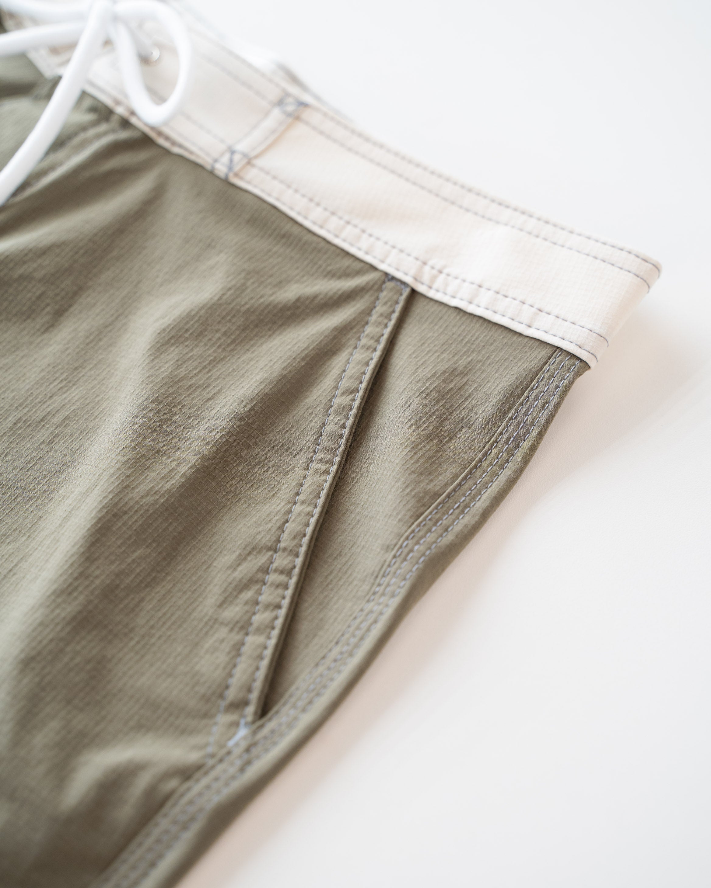 Classic Dry Verde