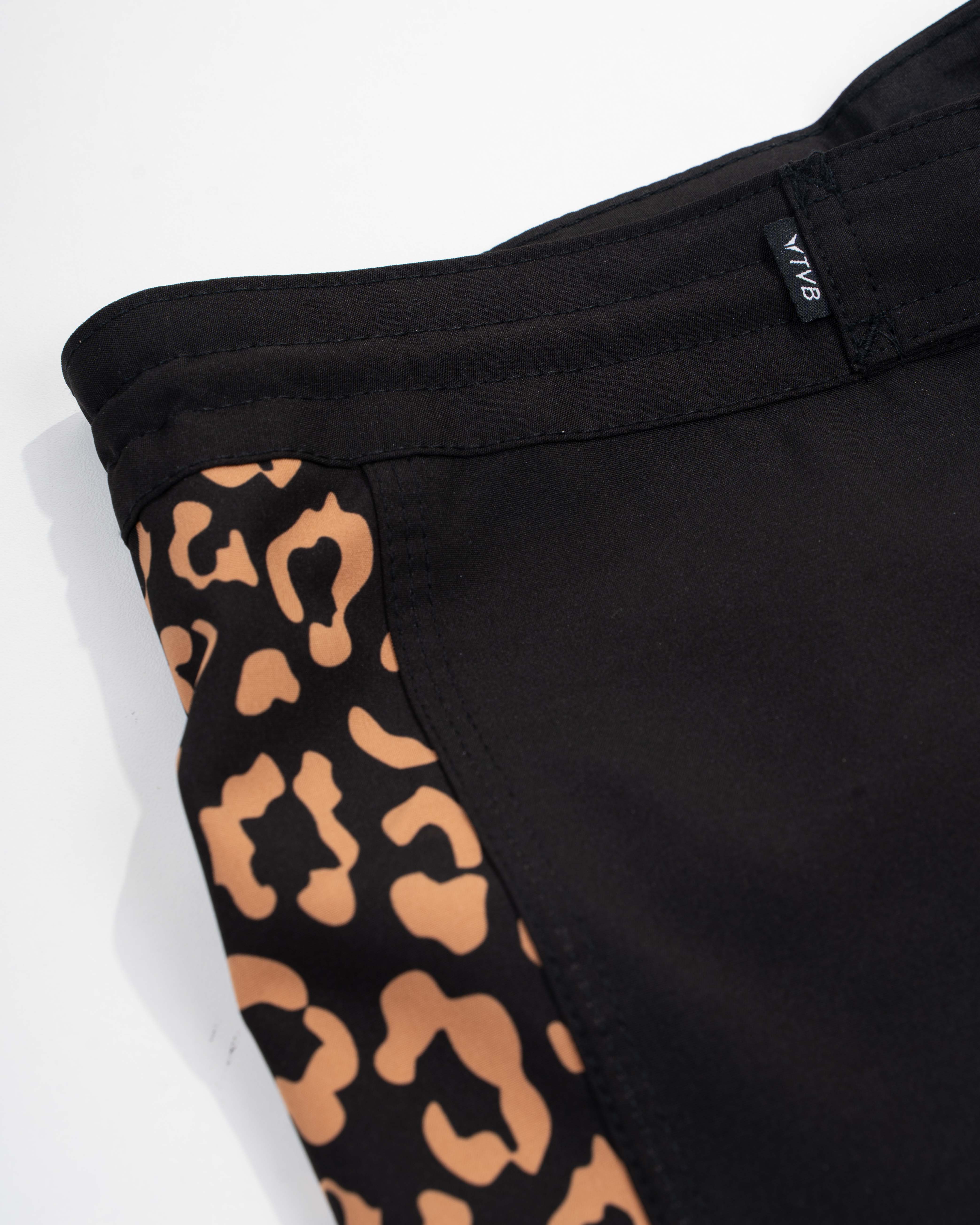 Code Short Black Jaguar