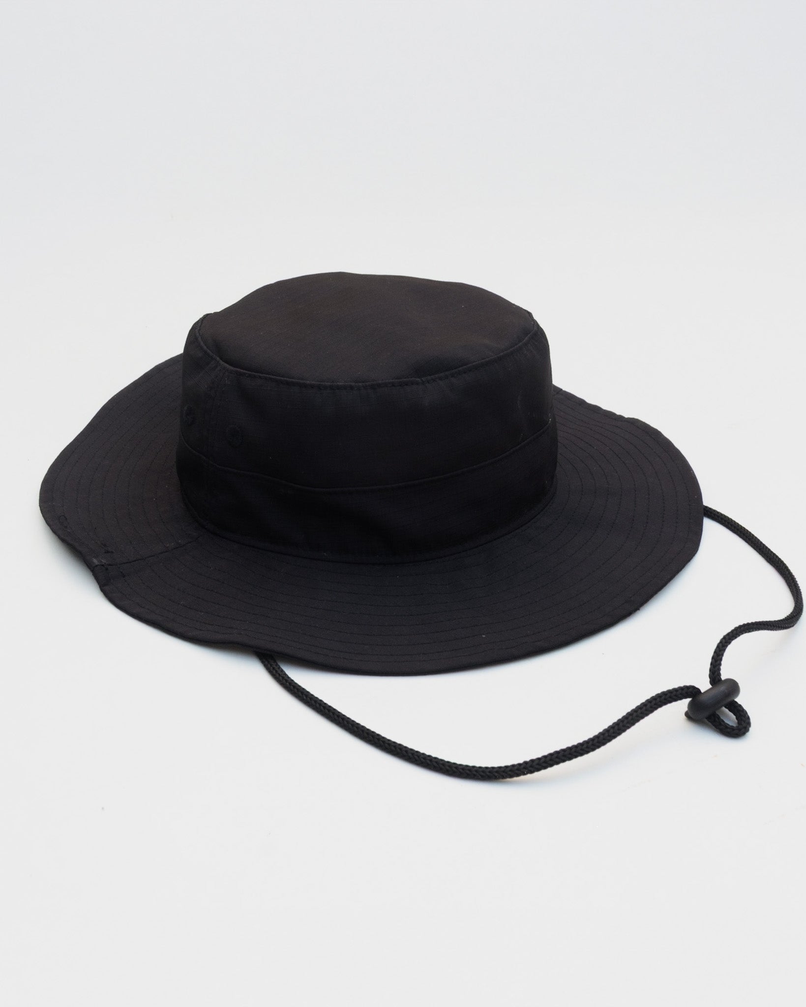 Chapéu Izaaa Preto